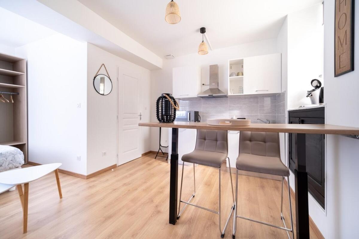 Le Castela ~ Proche Centre ~ Arrivee Autonome Apartment Pamiers Ngoại thất bức ảnh